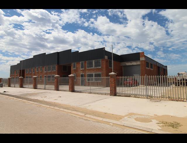 350M² WAREHOUSE TO LET IN SALDANHA INDUSTRIAL